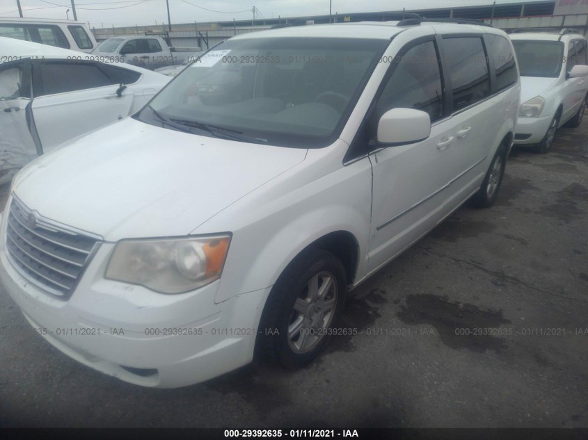 CHRYSLER TOWN & COUNTRY 2A4RR5D15AR413479