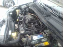 CHRYSLER TOWN & COUNTRY 2A4RR5D15AR413479