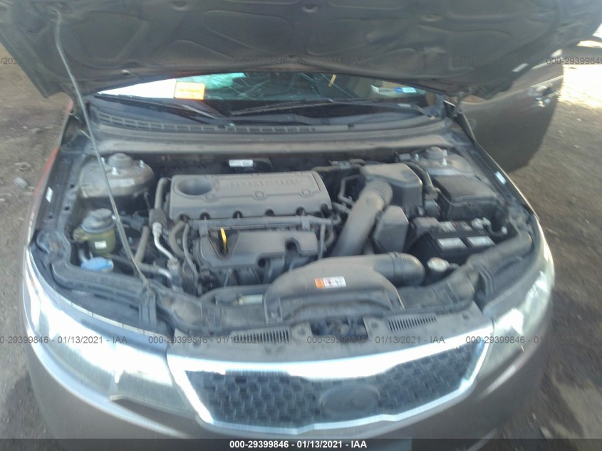 KIA FORTE 5-DOOR KNAFU5A21D5744532