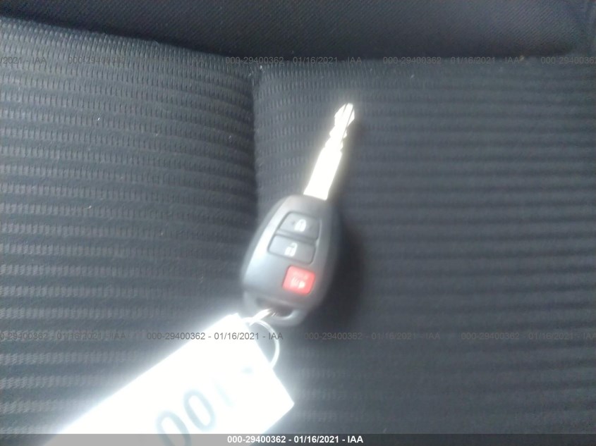 TOYOTA RAV4 2T3BFREV8GW513485