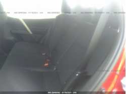 TOYOTA RAV4 2T3BFREV8GW513485