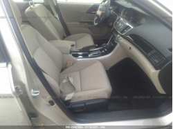 HONDA ACCORD SEDAN 1HGCR2F37HA282595