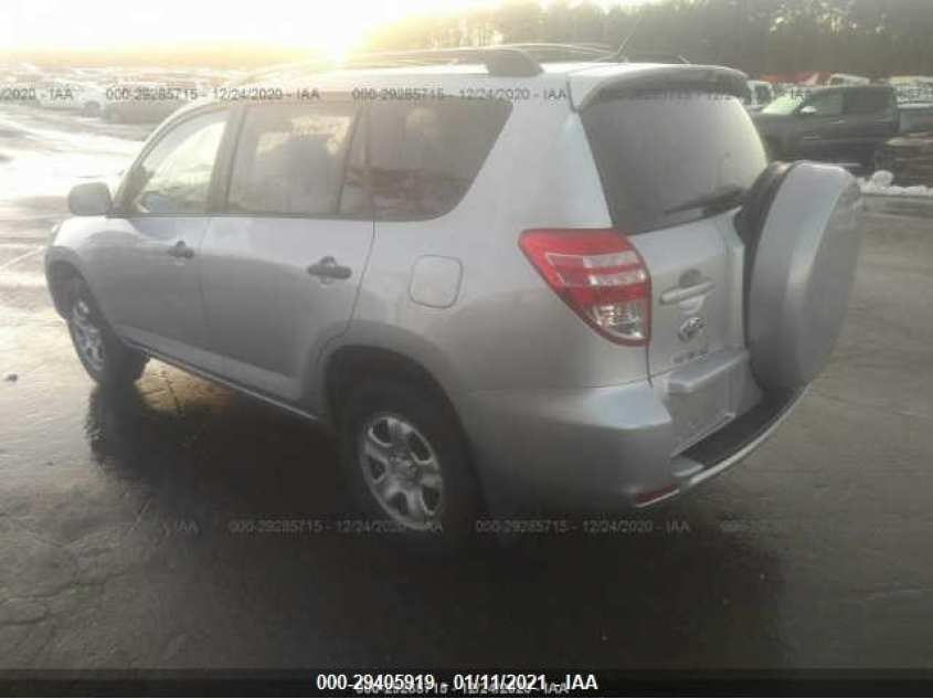 TOYOTA RAV4 JTMBF4DV3BD041688