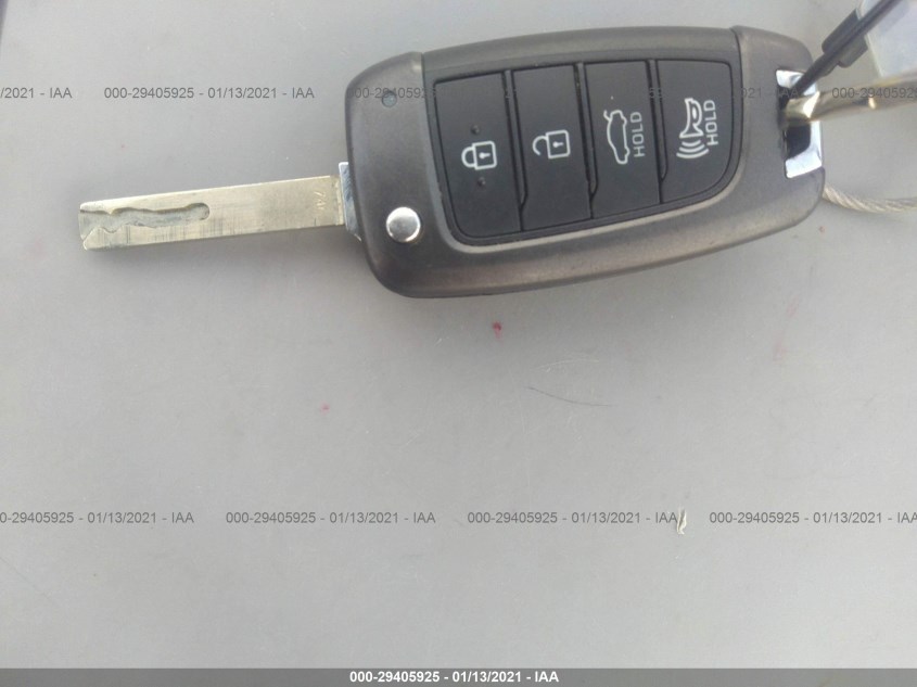 HYUNDAI ACCENT 3KPC24A63LE109856