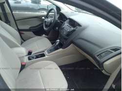 FORD FOCUS 1FADP3F26FL343819