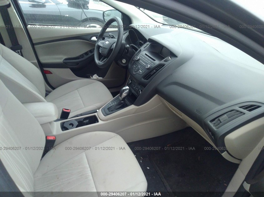 FORD FOCUS 1FADP3F26FL343819