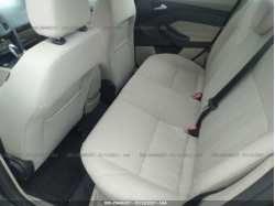 FORD FOCUS 1FADP3F26FL343819