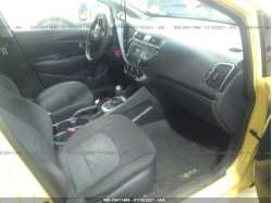 KIA RIO KNADM4A33G6553896