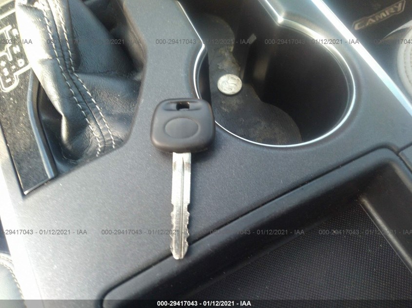 TOYOTA CAMRY 4T1BF1FK5HU272632