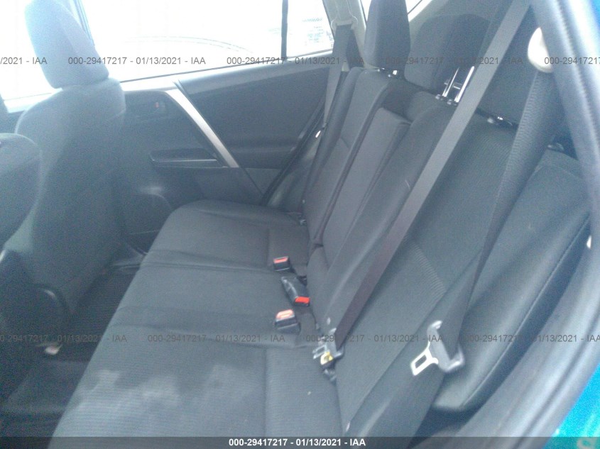 TOYOTA RAV4 JTMBFREV2JJ210840