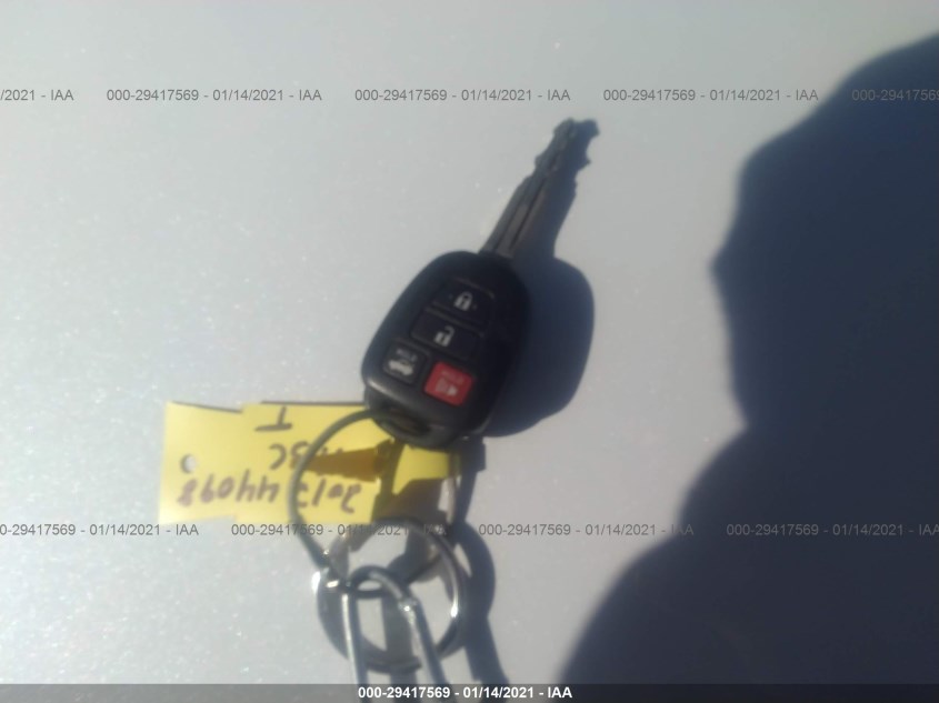 TOYOTA COROLLA 5YFBURHE6KP904672