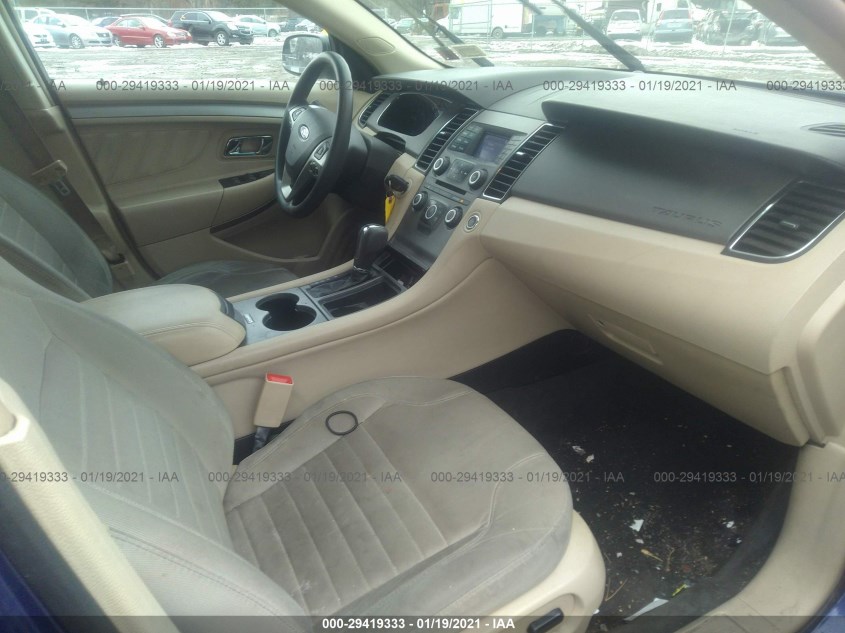 FORD TAURUS 1FAHP2D84EG166116