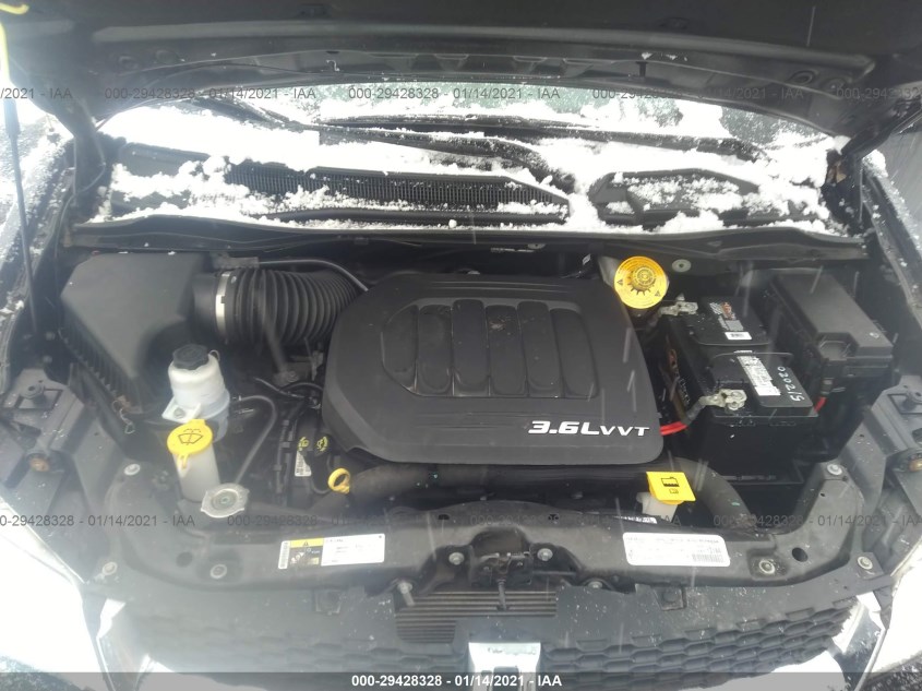 DODGE GRAND CARAVAN 2C4RDGBG8JR136947