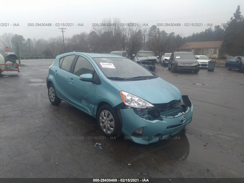 TOYOTA PRIUS C JTDKDTB3XE1070337