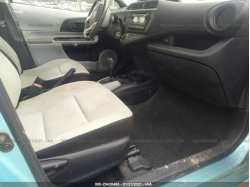 TOYOTA PRIUS C JTDKDTB3XE1070337