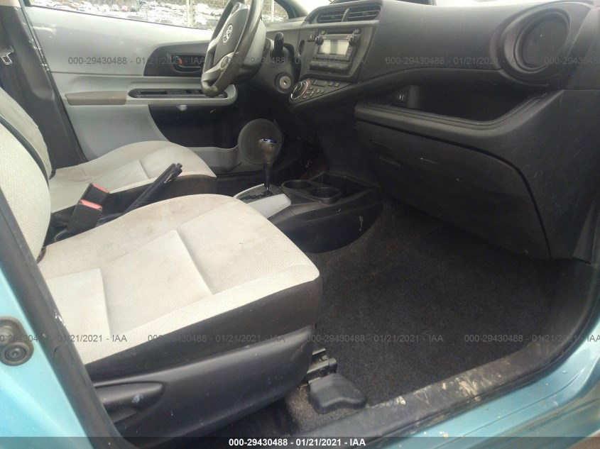 TOYOTA PRIUS C JTDKDTB3XE1070337