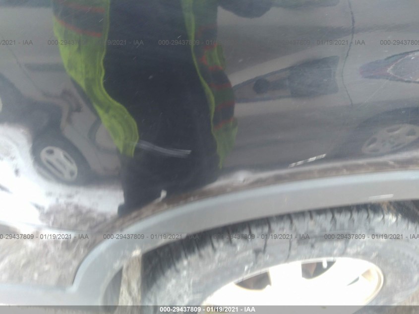 KIA SORENTO 5XYKTDA29BG123641