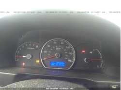 HYUNDAI ELANTRA KMHDU4AD2AU930051