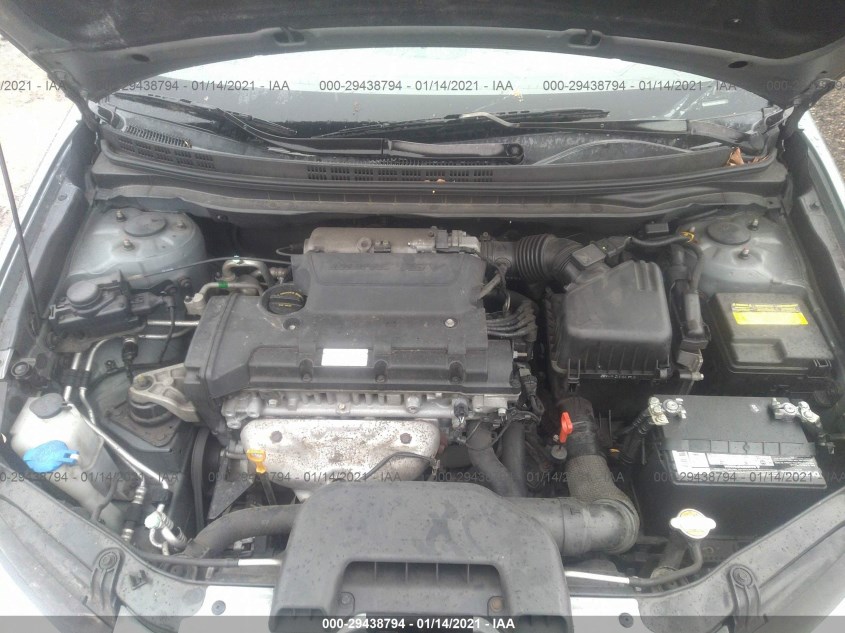 HYUNDAI ELANTRA KMHDU4AD2AU930051