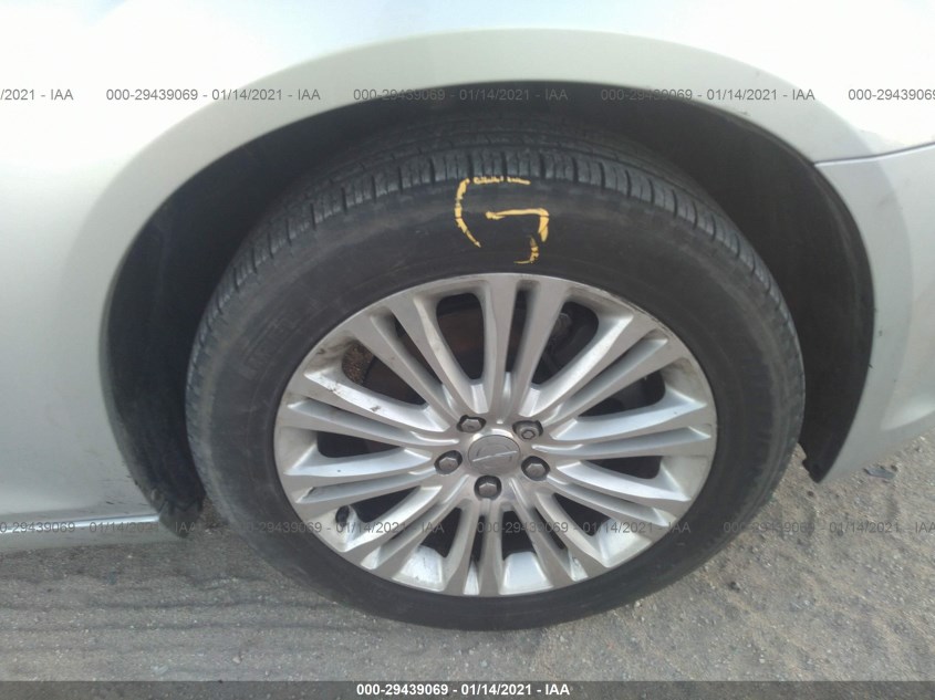 CHRYSLER 300 2C3CCAKT6CH313950