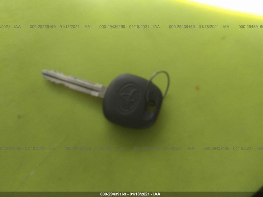 TOYOTA COROLLA 2T1BE4EE6AC045957