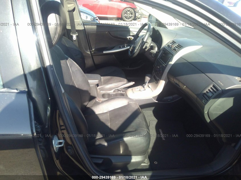 TOYOTA COROLLA 2T1BE4EE6AC045957