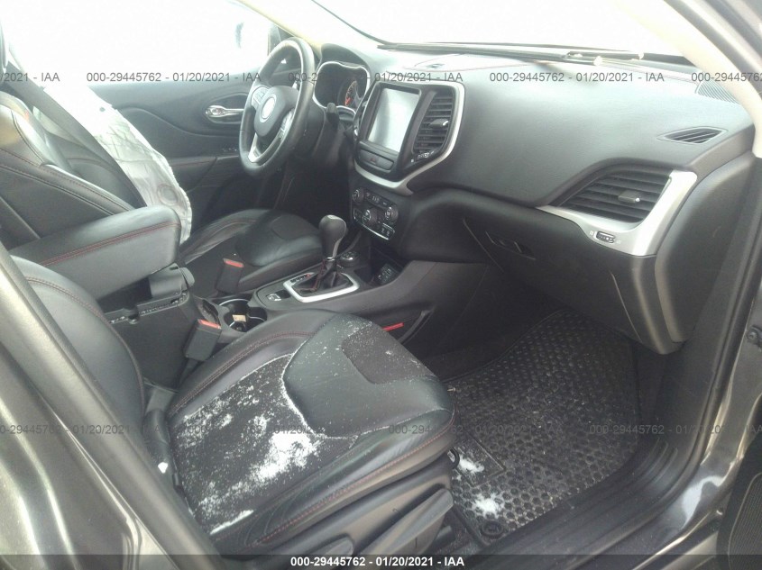 JEEP CHEROKEE 1C4PJMBS1HW524381