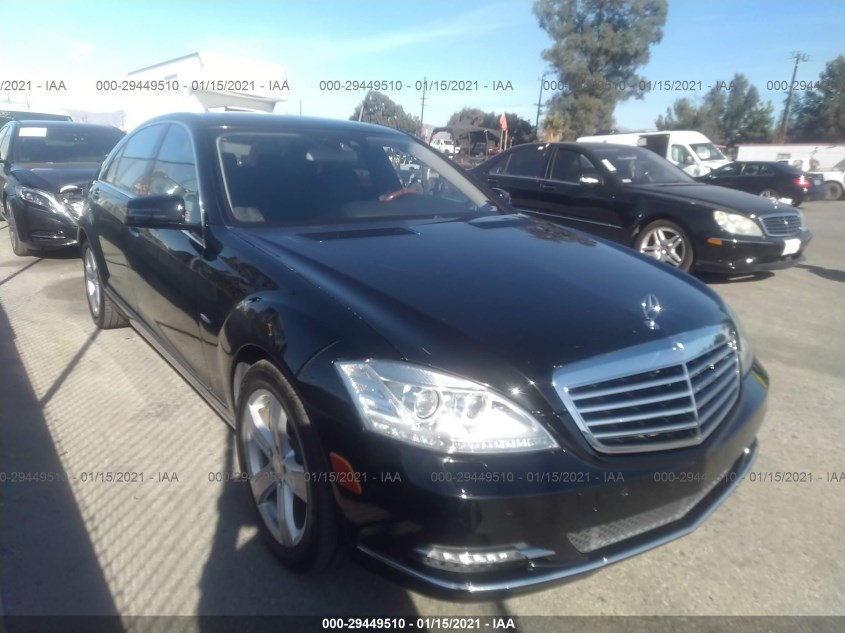 MERCEDES-BENZ S-CLASS WDDNG7DB6CA422218