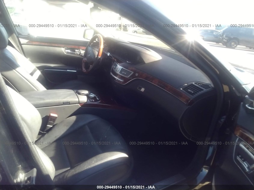MERCEDES-BENZ S-CLASS WDDNG7DB6CA422218
