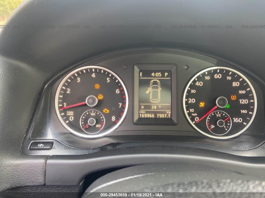 VOLKSWAGEN TIGUAN WVGBV7AX1AW530261