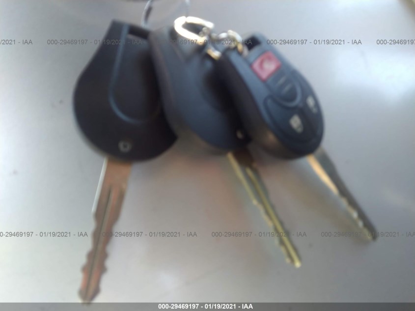 NISSAN VERSA NOTE 3N1CE2CP2EL370270