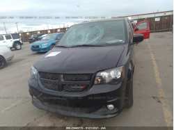 DODGE GRAND CARAVAN 2C4RDGEG4KR695327