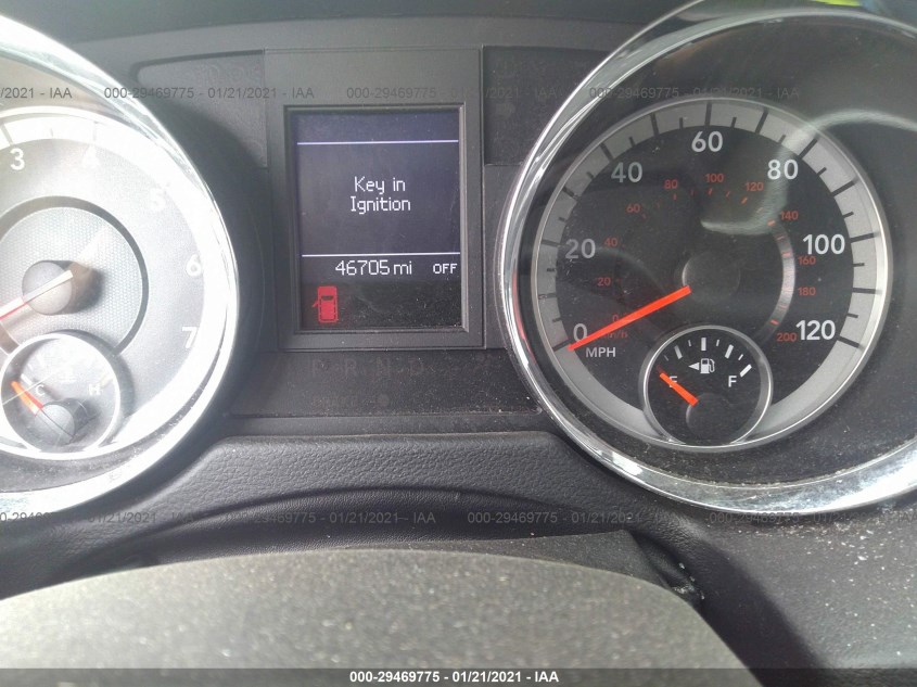 DODGE GRAND CARAVAN 2C4RDGEG4KR695327