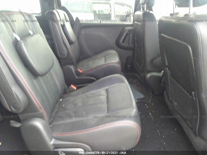 DODGE GRAND CARAVAN 2C4RDGEG4KR695327
