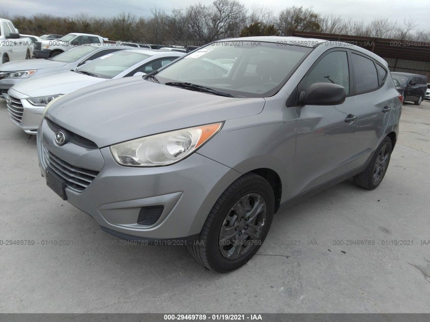 HYUNDAI TUCSON KM8JT3AB7DU686352