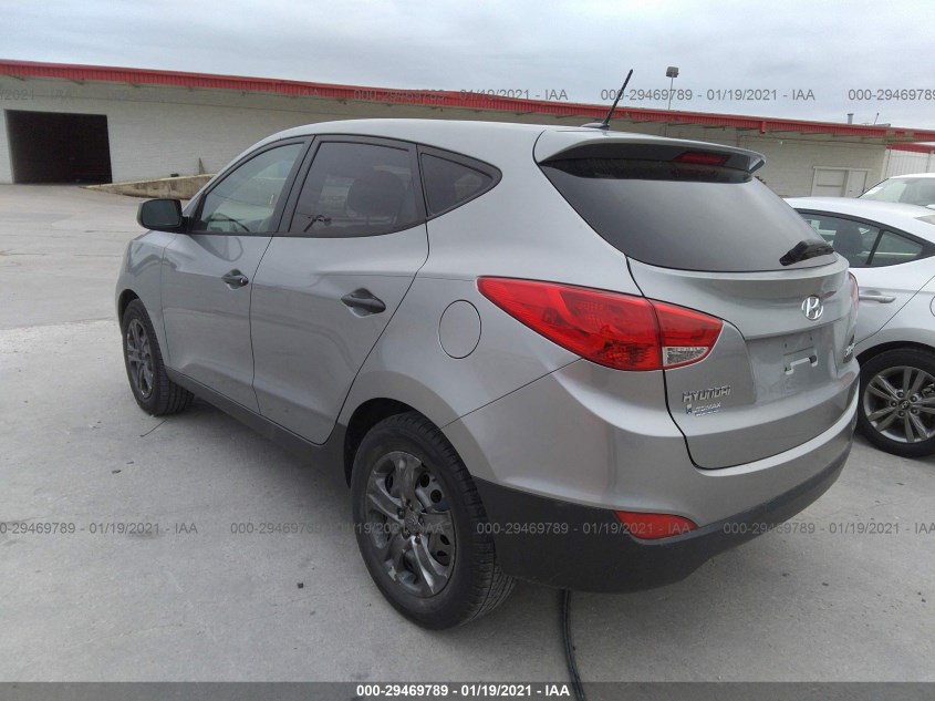 HYUNDAI TUCSON KM8JT3AB7DU686352