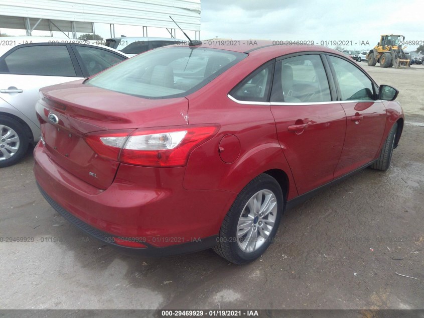 FORD FOCUS 1FAHP3H22CL380828