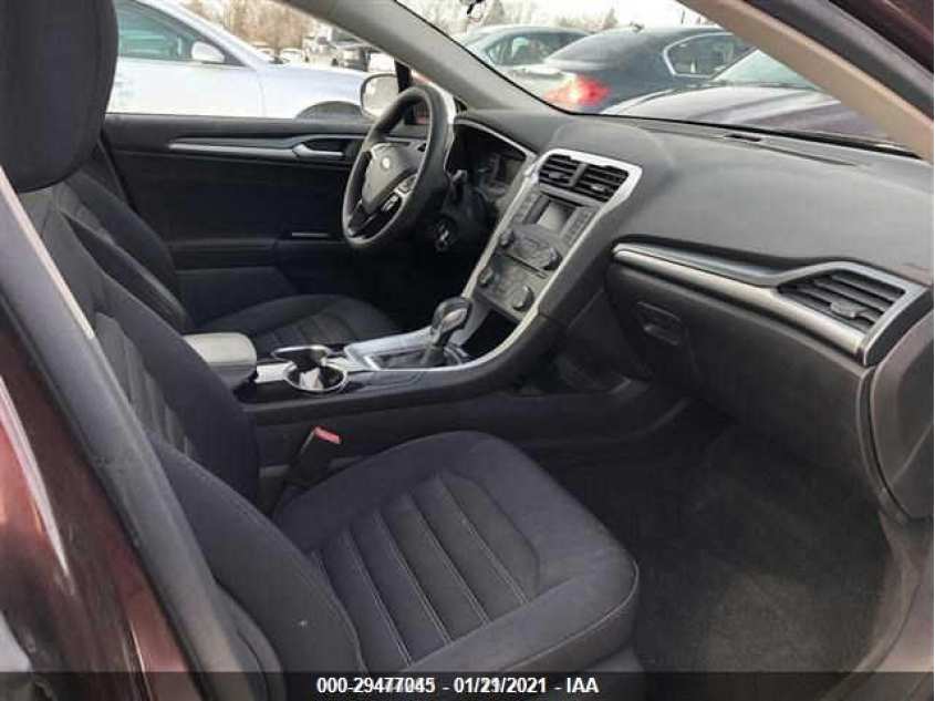 FORD FUSION 3FA6P0H70FR127451