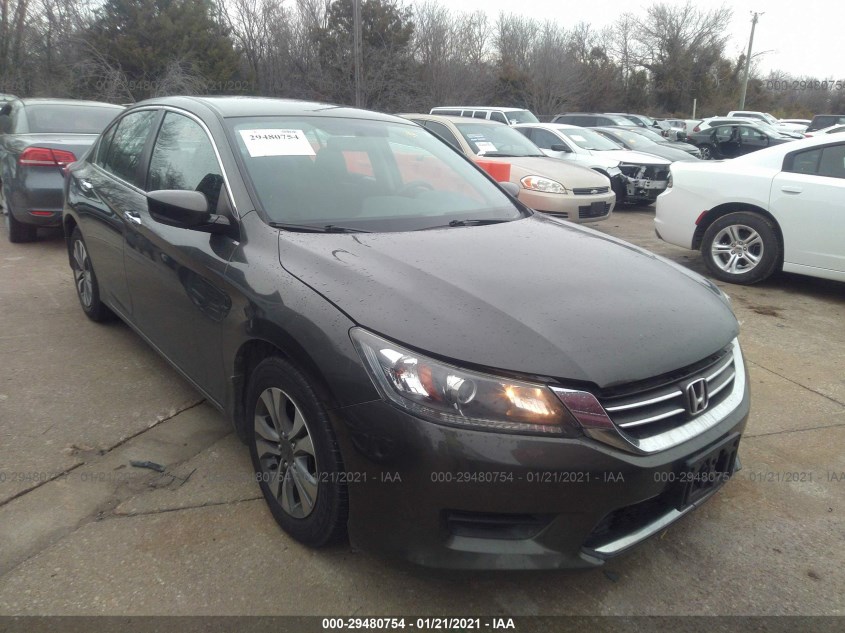 HONDA ACCORD SDN 1HGCR2F34DA269555
