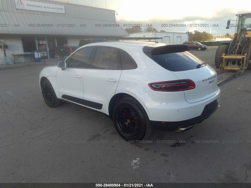 PORSCHE MACAN WP1AA2A5XHLB08383