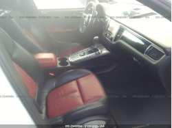 PORSCHE MACAN WP1AA2A5XHLB08383