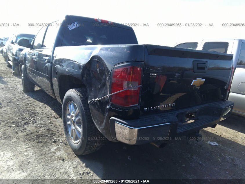 CHEVROLET SILVERADO 1500 3GCPCSE0XDG130704