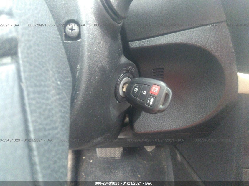TOYOTA COROLLA 5YFBURHE0EP055871