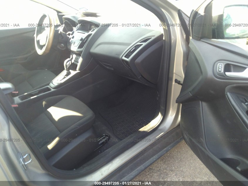 FORD FOCUS 1FADP3F20FL215043