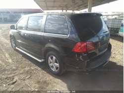 VOLKSWAGEN ROUTAN 2V4RW3D11AR407641