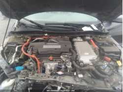 HONDA ACCORD HYBRID 1HGCR6F72FA011970