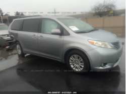 TOYOTA SIENNA 5TDYK3DC3CS238509