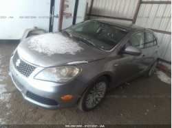 SUZUKI KIZASHI JS2RF9A31B6110726