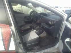 TOYOTA PRIUS C JTDKDTB38D1043989