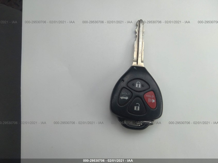 TOYOTA CAMRY 4T1BF3EK1BU137328